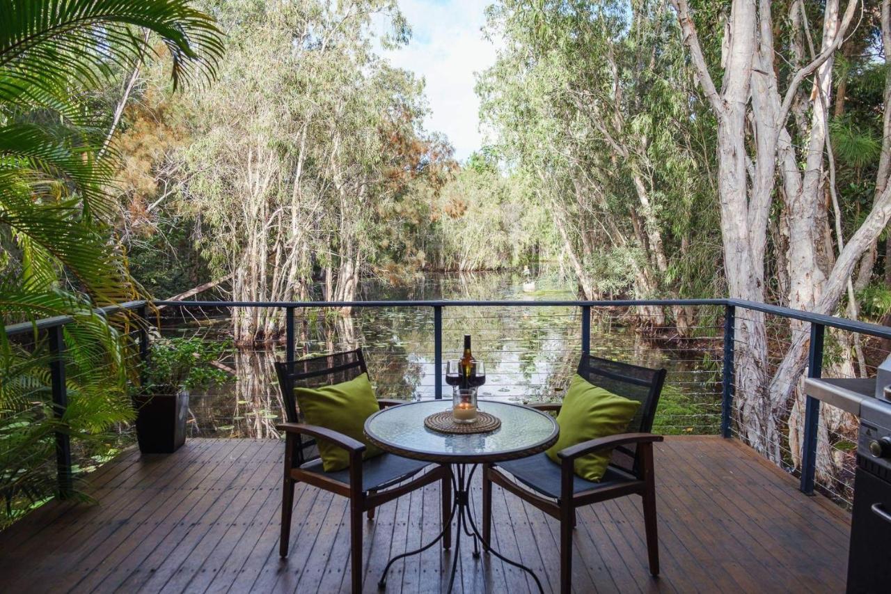 Getaways At Byfield Villa Екстериор снимка