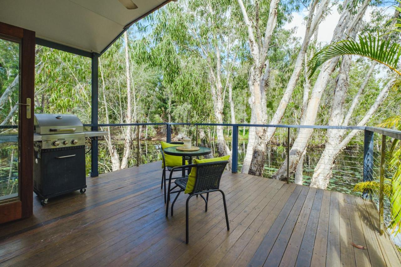 Getaways At Byfield Villa Екстериор снимка