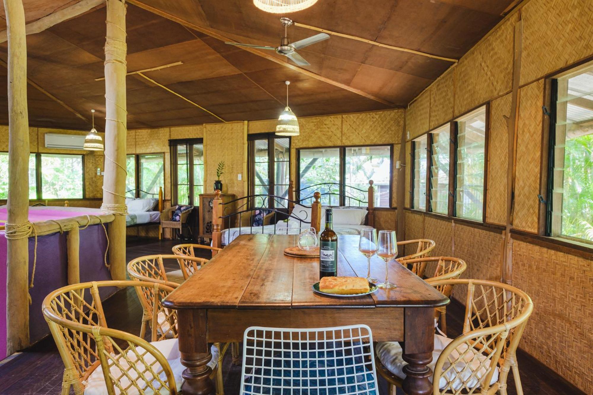 Getaways At Byfield Villa Екстериор снимка