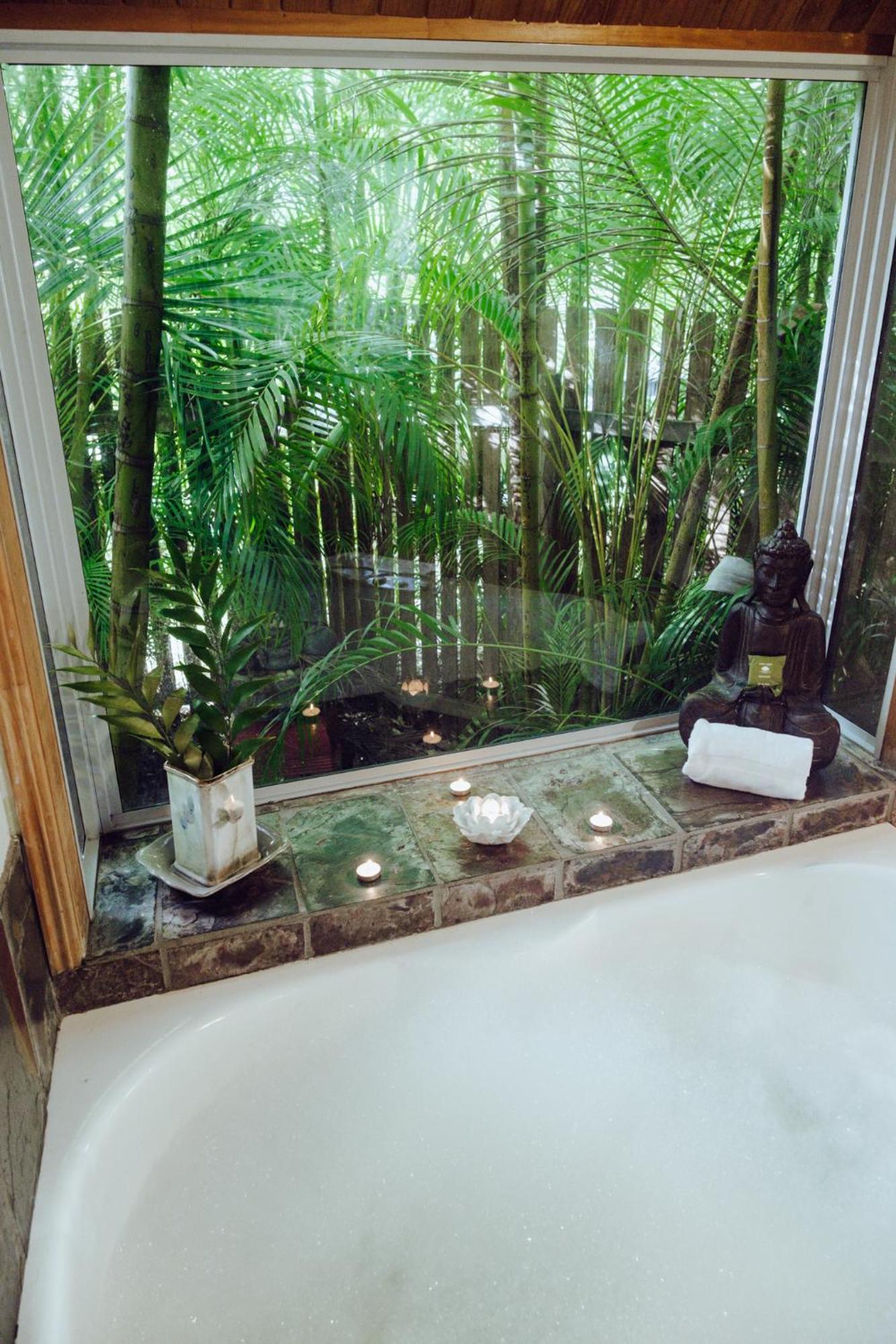 Getaways At Byfield Villa Екстериор снимка
