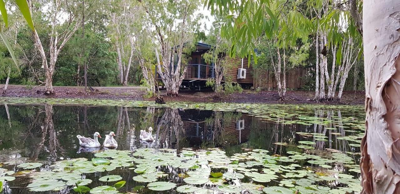 Getaways At Byfield Villa Екстериор снимка